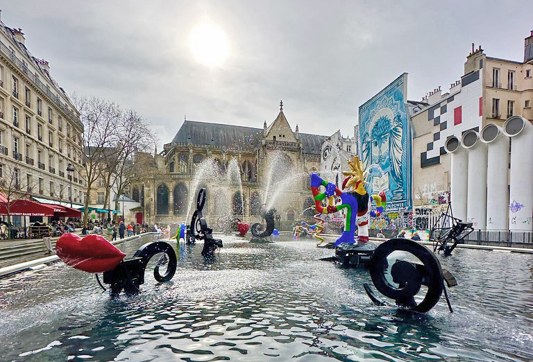 La-Fontaine-Stravinsky-Paris