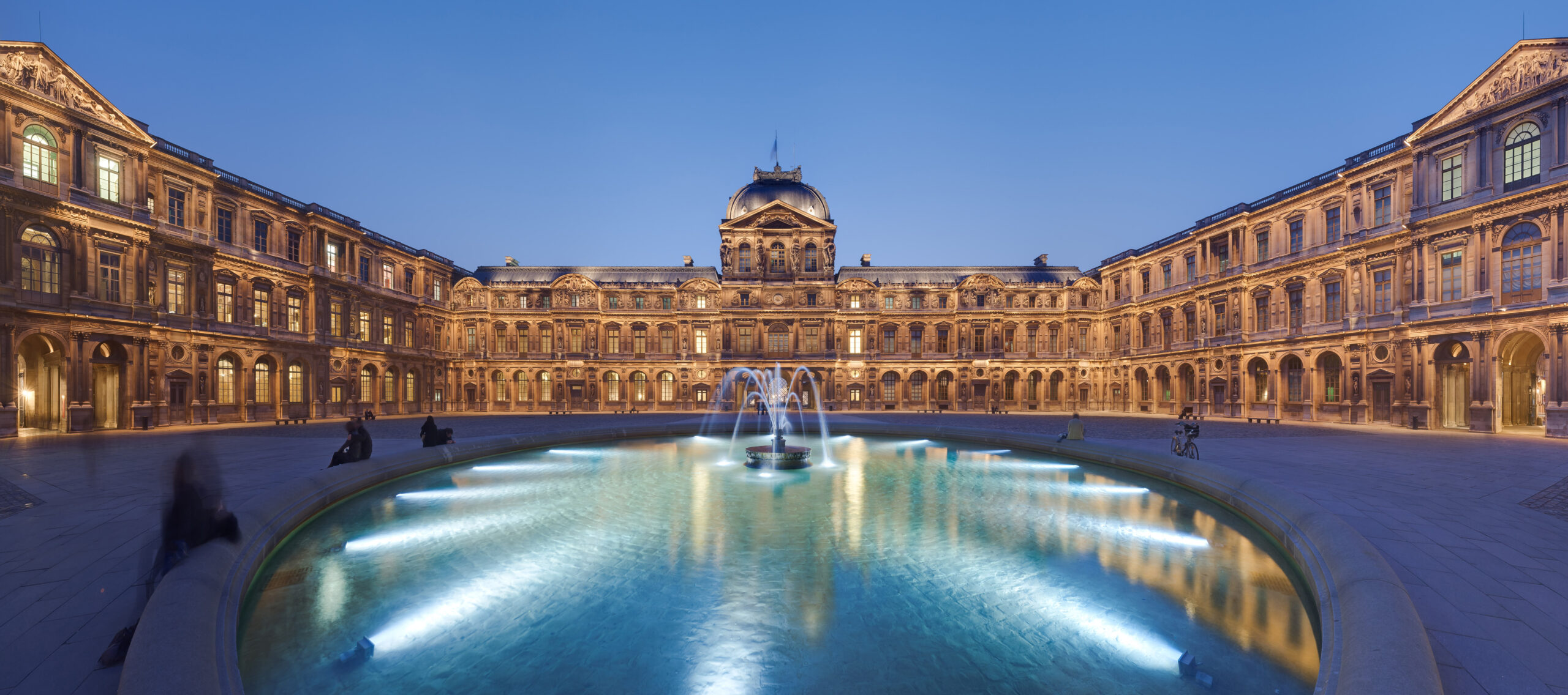 La Cour Carrée du Louvre