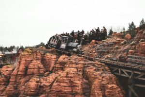 dans-quel-ordre -faire-les-attractions-a-disneyland