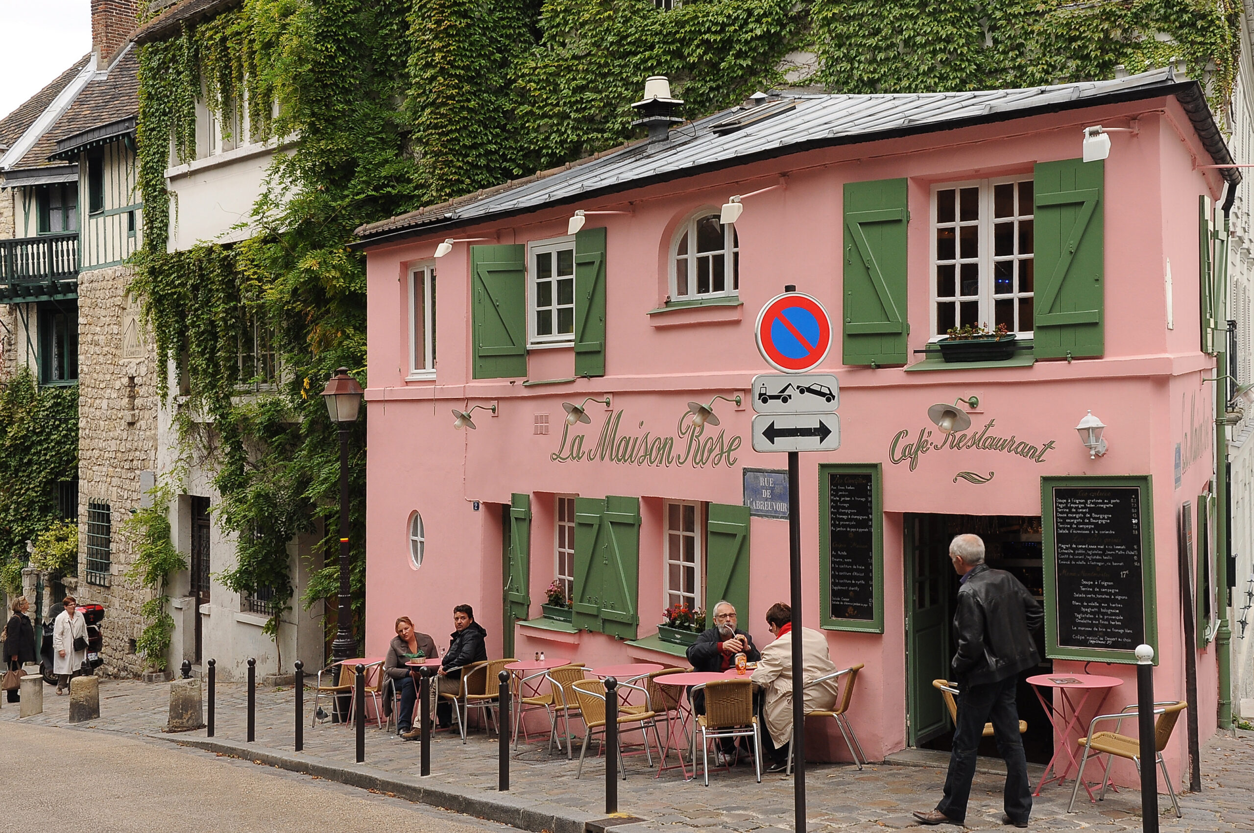 La Rue de l’Abreuvoir – Maison Rose