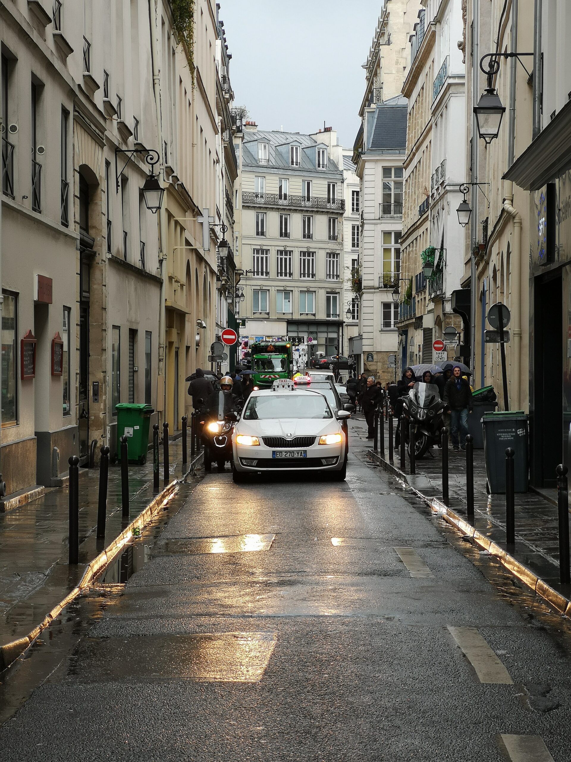 Le Sentier